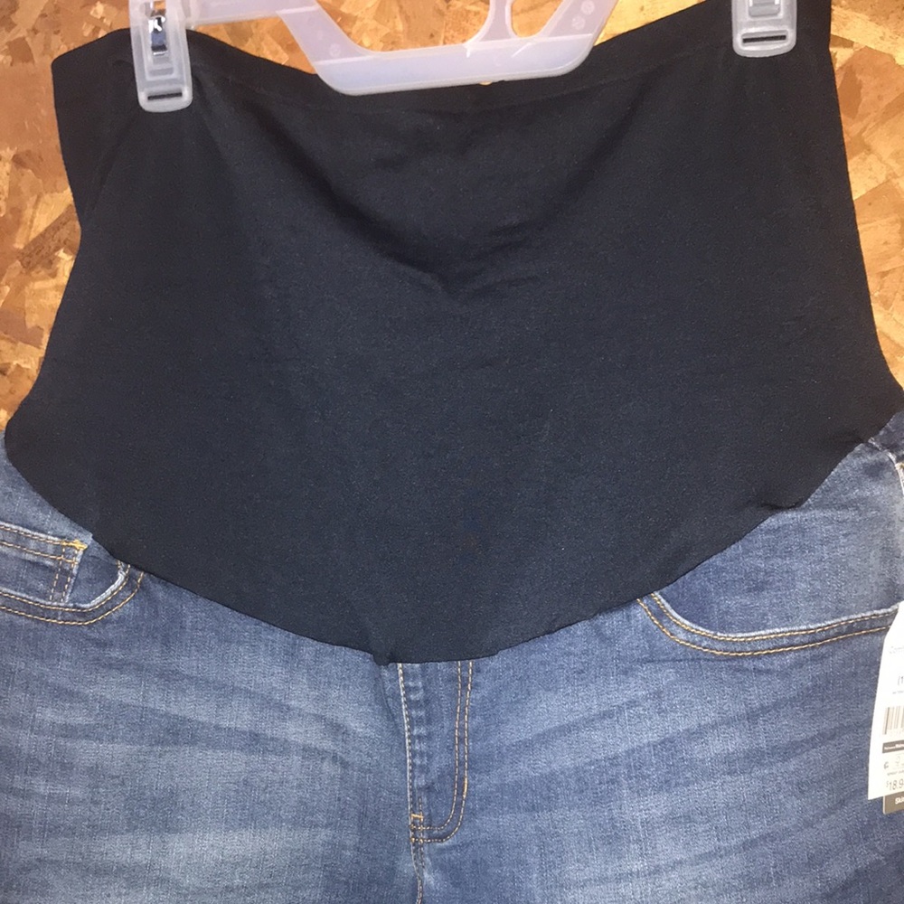 NWT Maternity Jeans /Lg 12-14 - Picture 2 of 8